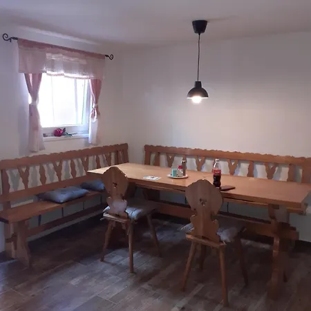 Nechory,sklep U Klarky * Prušánky
