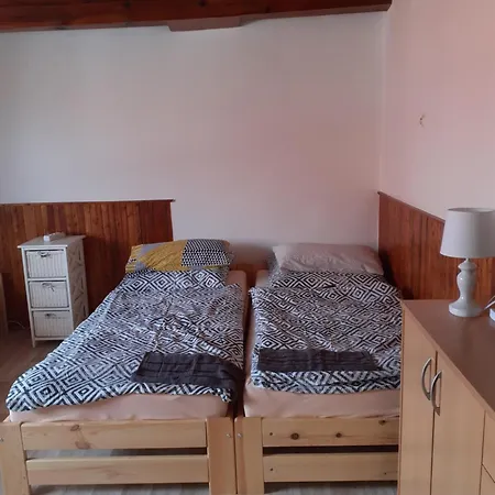 Nechory,sklep U Klarky Prušánky